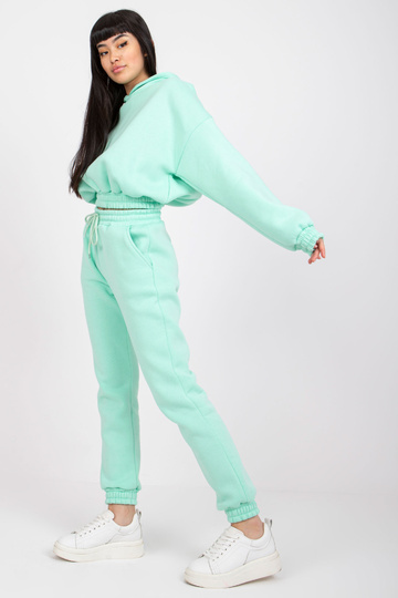 Mint kaheosaline... 2