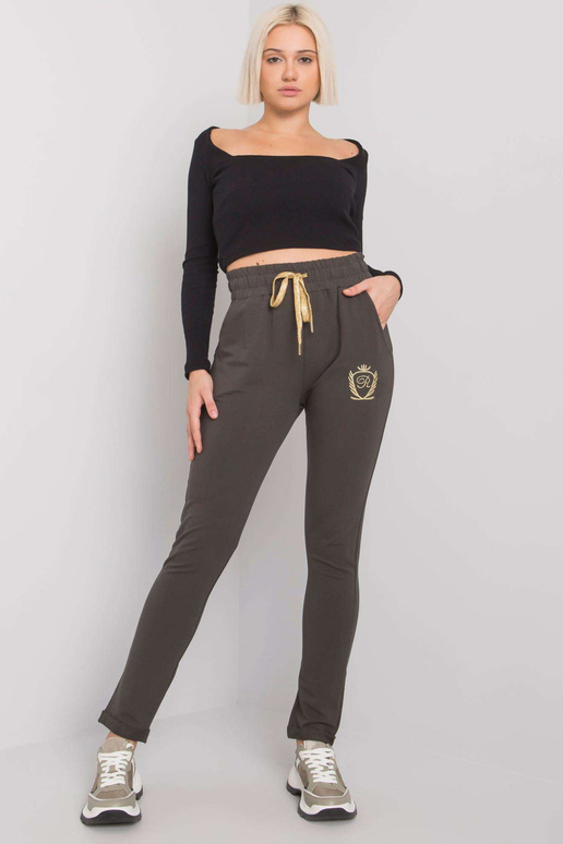 Tumedad khakivärvi naiste...