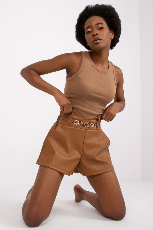 Iwetta Camel Nahast lühikesed püksid