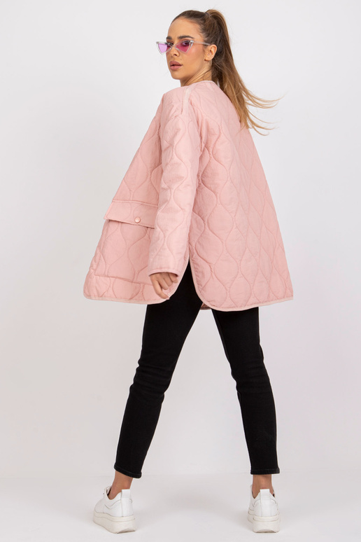 Määrdunud roosa tepitud jakk ilma... Määrdunud roosa tepitud jakk ilma...