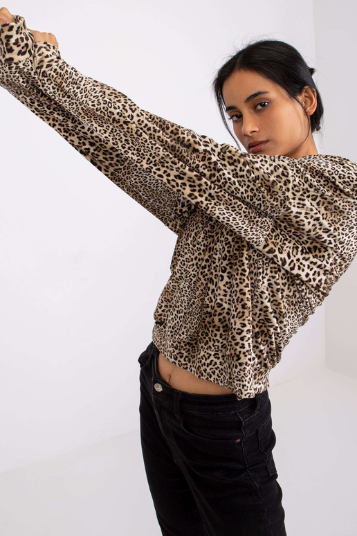 Beež ja must Reagani leopardimustriga...