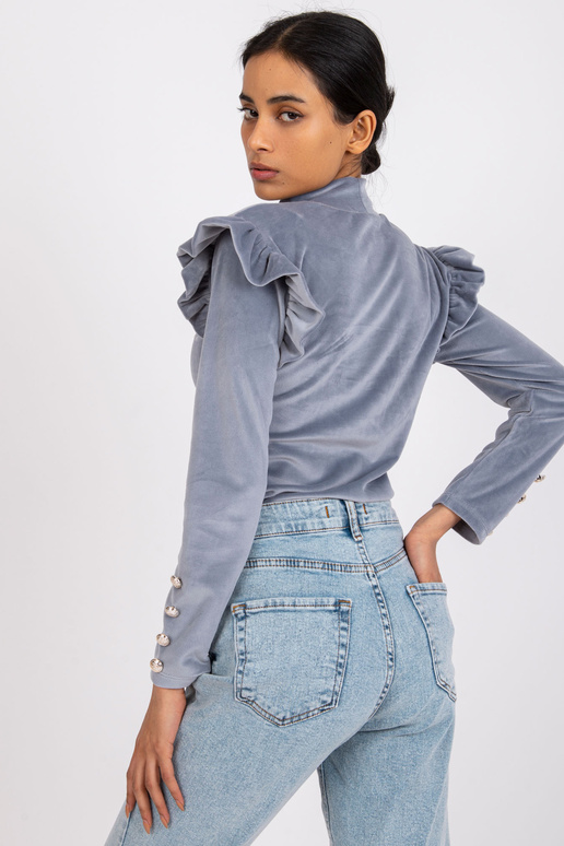 Hall veluurist pikkade varrukatega...