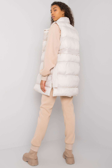 Beež kolmeosaline komplekt... 2