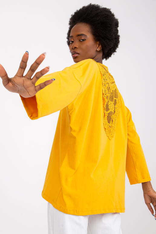 Kahvatuoranž pluus pitsiga Sylvie RUE...