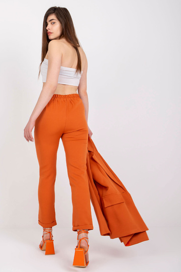 Tumeoranžid Hidalgo kõrge...