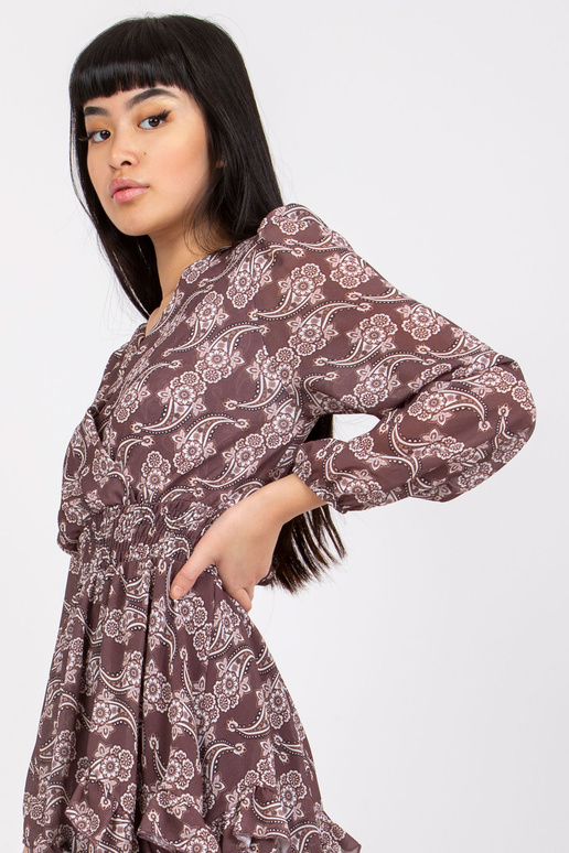 Kim OCH BELLA pruuni mustriga...