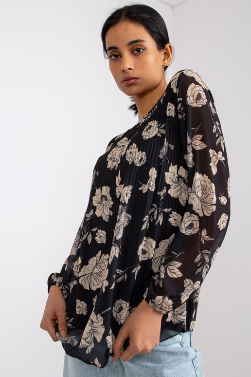 Liana must ja beež plisseeritud pluus