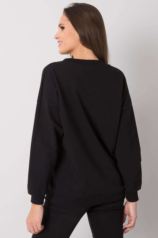 Must aplikatsiooniga dressipluus...