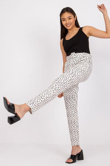 Ecru täpilised püksid Kyoto