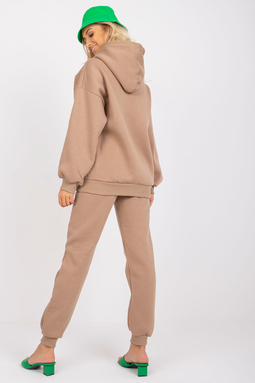 Tumebeež ülisuur dressikomplekt Nana Tumebeež ülisuur dressikomplekt Nana