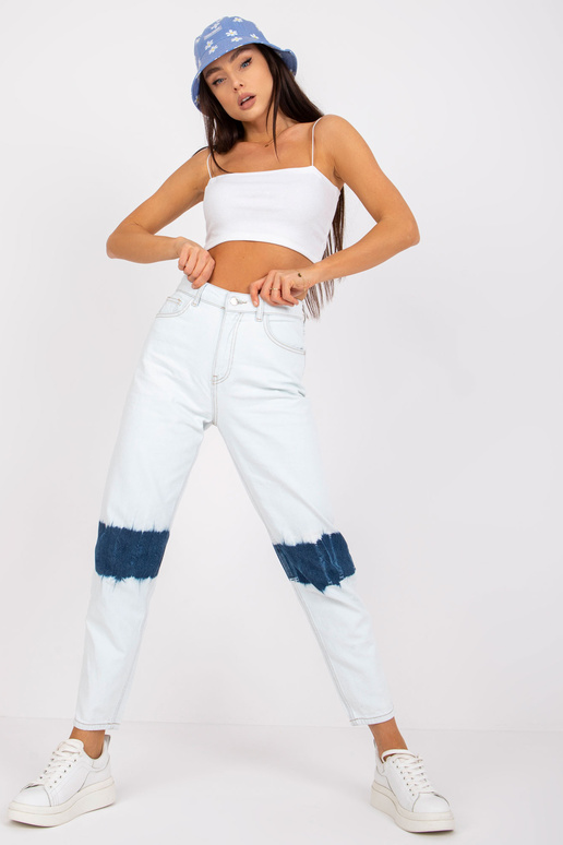 Sinised kõrge vöökohaga teksad...