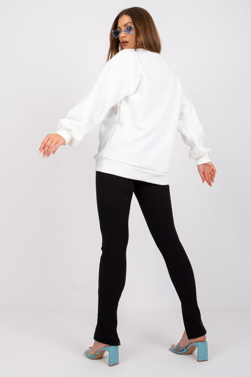 Valge Madeira kirjaga dressipluus