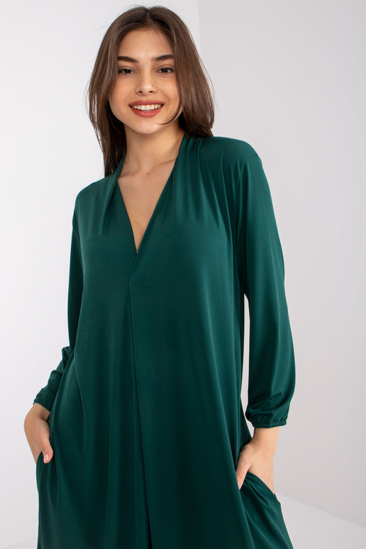 Tumeroheline avara pikkade...