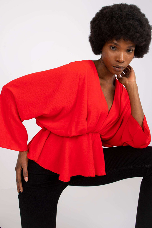 Raquela punane V-kaelusega pluus