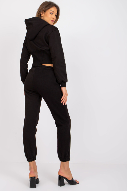 Must dressipluus komplekt pükstega... Must dressipluus komplekt pükstega...