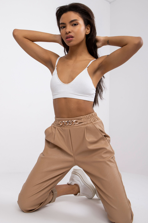 Öko-nahast Porto beežid naiste püksid Öko-nahast Porto beežid naiste püksid