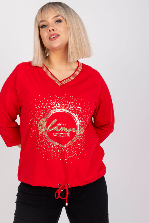 Punane pluss suuruses pluus...