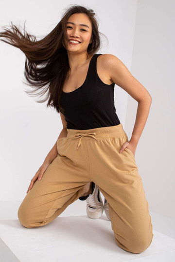 Kaameli puuvillapüksid... 2