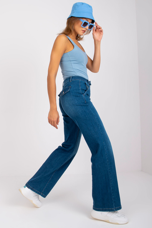 Noelle määrdunudsinine põhi kaelusega... Noelle määrdunudsinine põhi kaelusega...