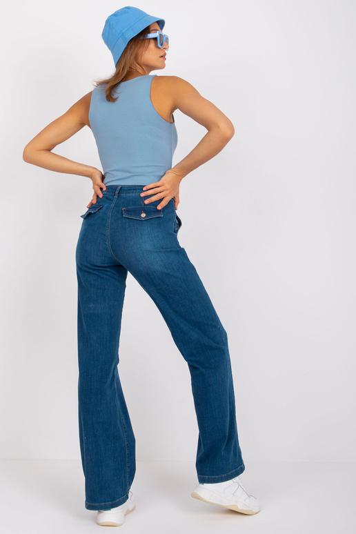 Noelle määrdunudsinine põhi kaelusega... Noelle määrdunudsinine põhi kaelusega...