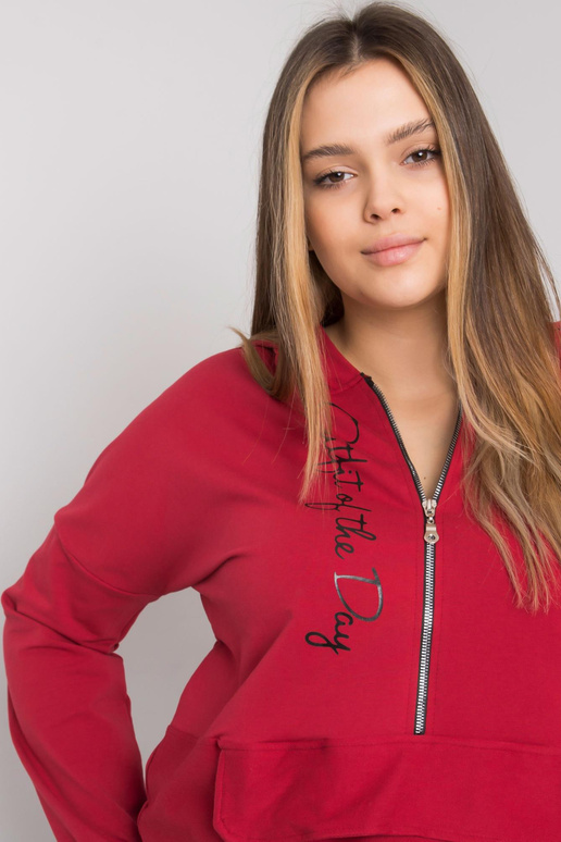 Kaylee Burgundia pluss suuruses...