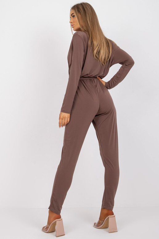 Pruun Serafini pikkade varrukatega...