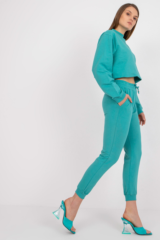 Basic türkiissinised dressipüksid...