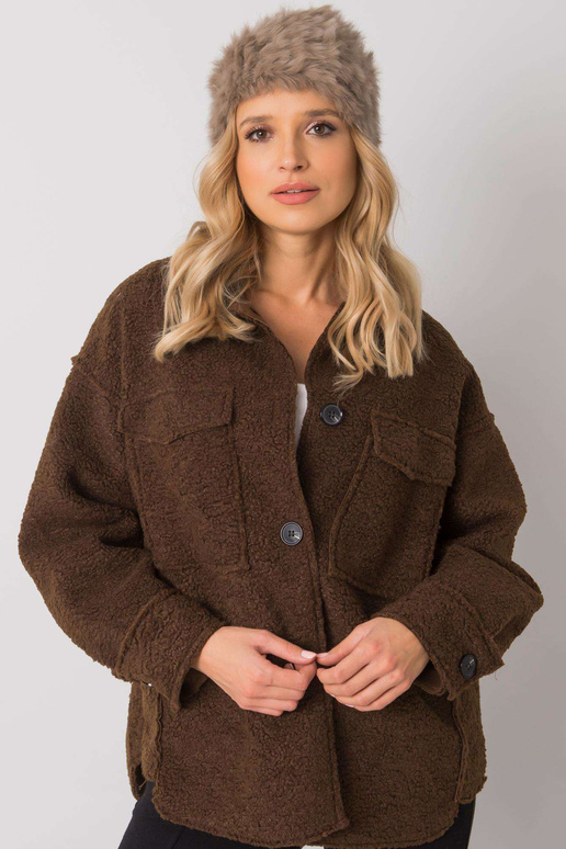 Tumebeež karvane müts