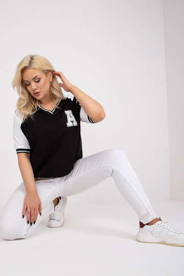 Valge ja must vabaaja pluus... 2