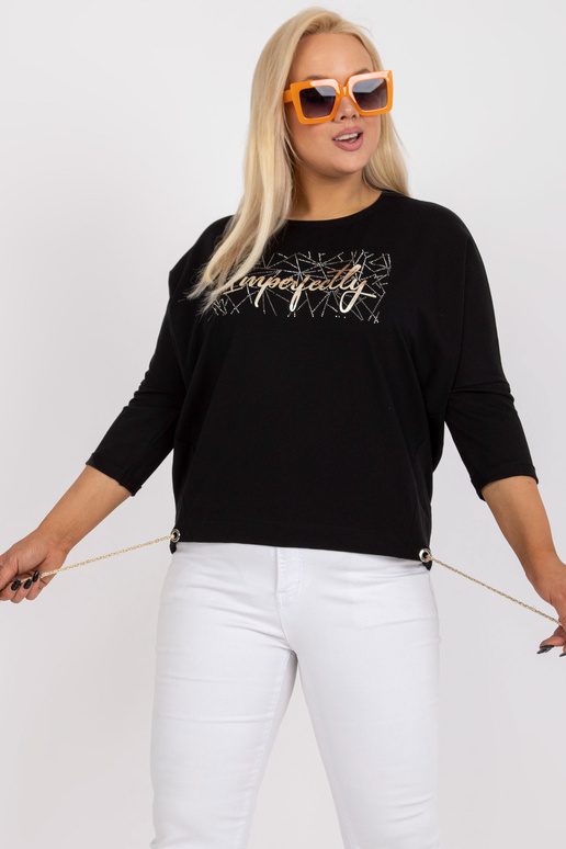 Must suures suuruses puuvillane...