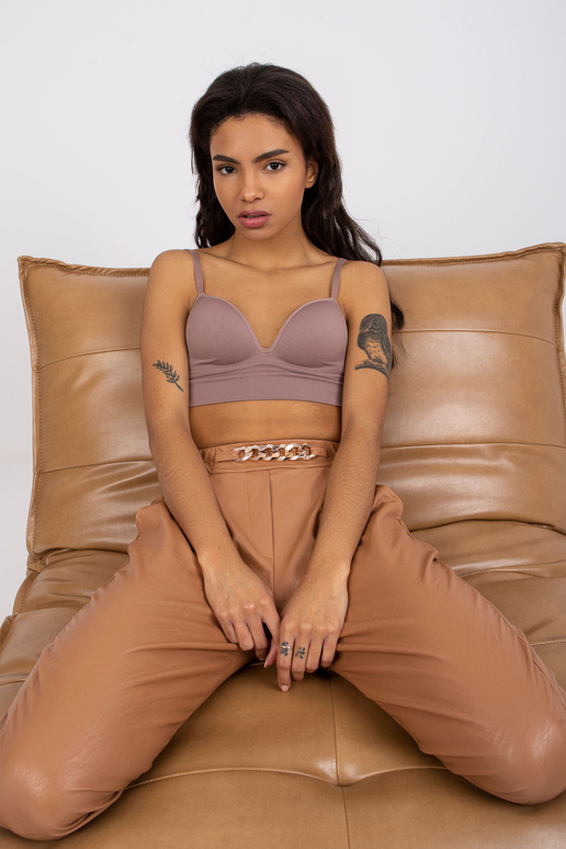 Eko-nahast Porto kaamelipüksid naistele Eko-nahast Porto kaamelipüksid naistele