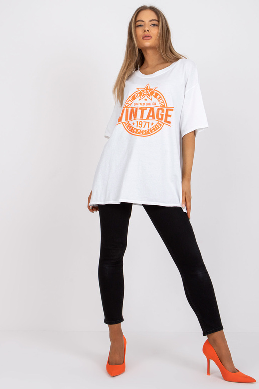 Valge ja oranži värvi aplikatsiooniga...