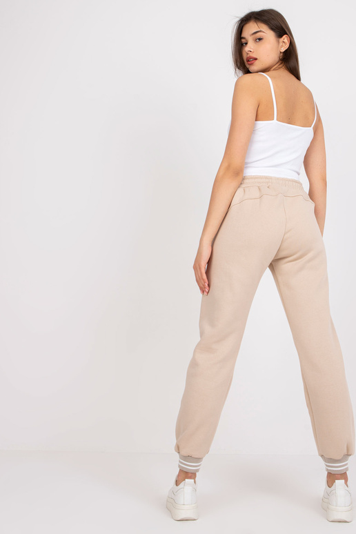 Beežid taskutega dressipüksid...