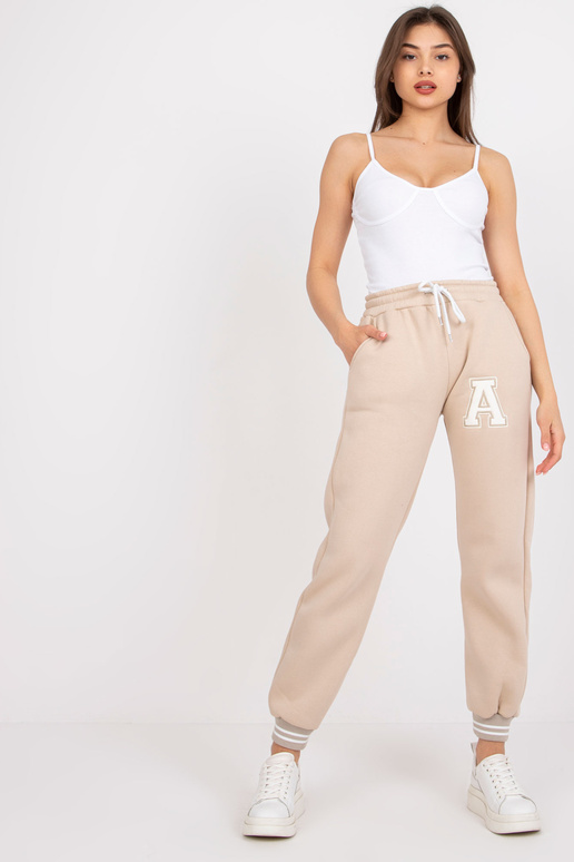 Beežid taskutega dressipüksid...