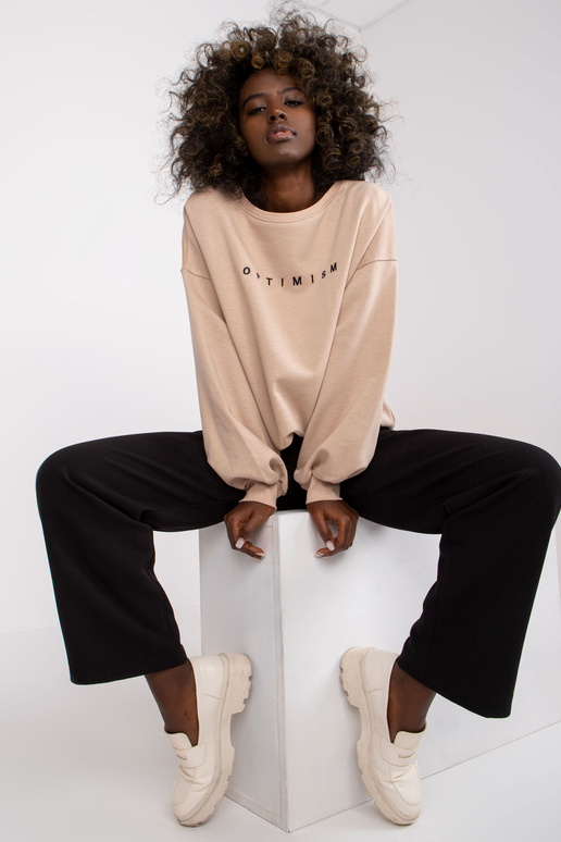 Beež kapuutsita kampsun Miley tikandiga