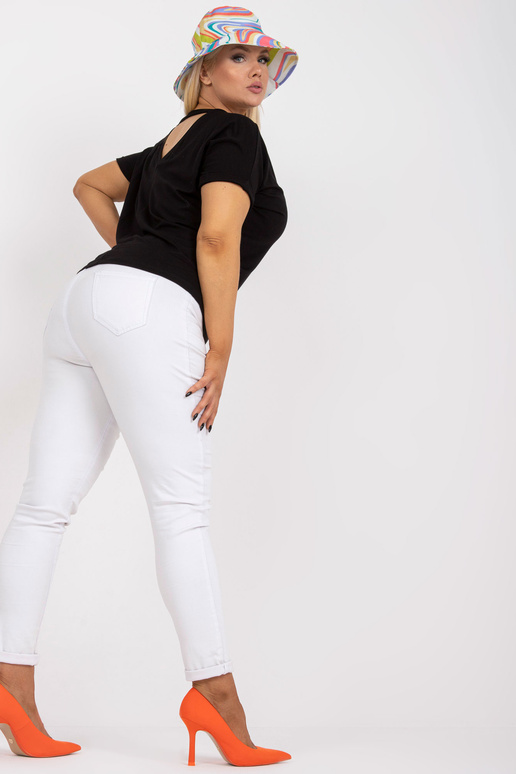 Must pluss suuruses pluus viskoosiga...