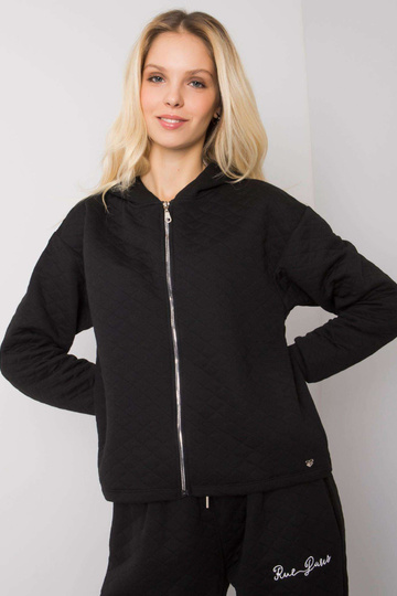 Must tepitud dressipluus...