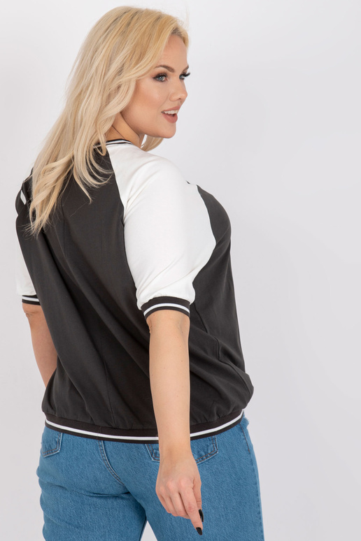 Khaki-valge pluss suuruses...