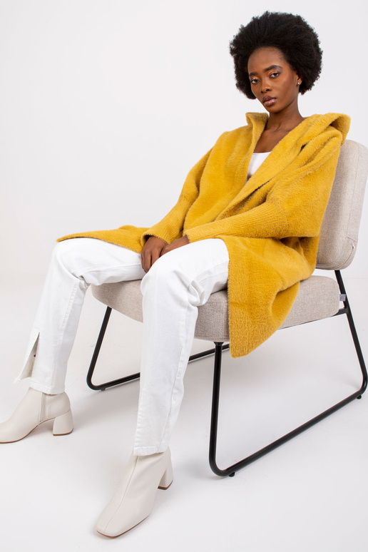 Carolyni kollane taskutega alpaka mantel Carolyni kollane taskutega alpaka mantel