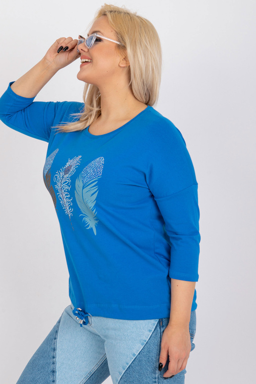 Tumesinine pluss suuruses...