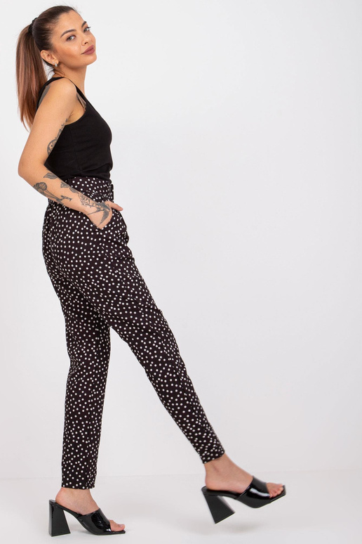 Mustad Kyoto Belt kangast püksid Mustad Kyoto Belt kangast püksid