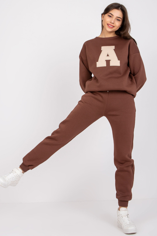 Tumepruun Edvige'i puuvillane...