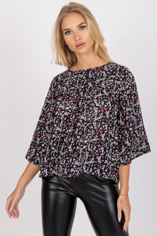 Must avar pluus lillelise mustriga...