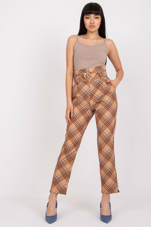 Beežist ja sinisest ruudulisest...