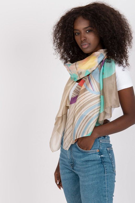 Beežikas õhuke mustriga sall