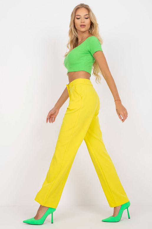 Kollased kõrge vöökohaga kangast...