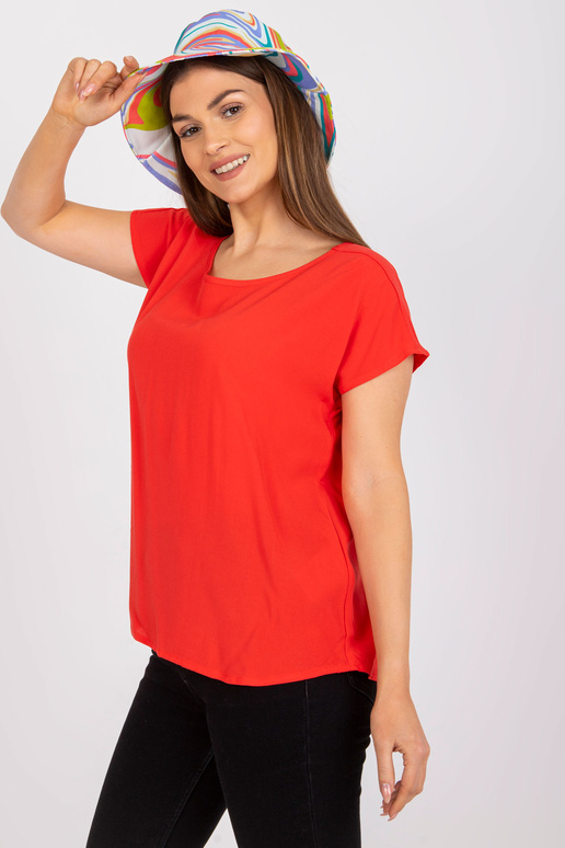 Punane igapäevane ümarkaelusega pluus...