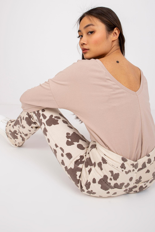 Beež Basic naiste pluus Larissa