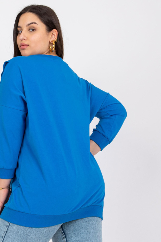 Tumesinine pluss suuruses Brigitte...