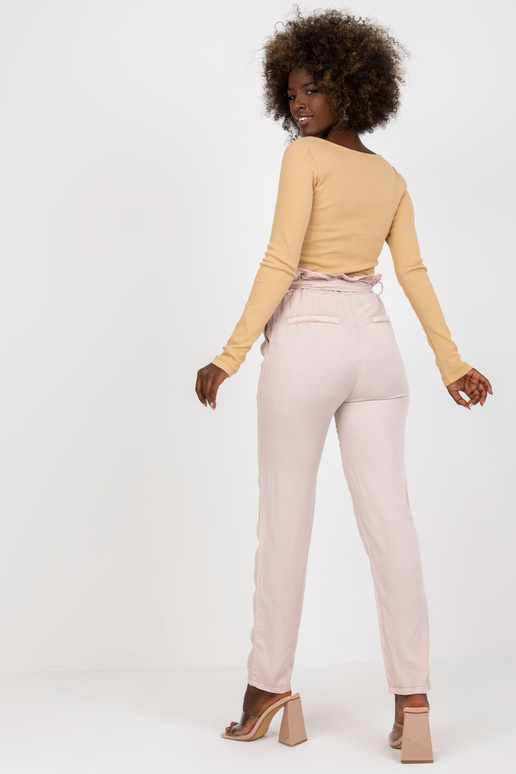 Heleroosad taskutega naiste riidest...